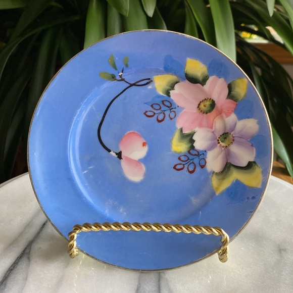 Vintage Hand Painted Bird + Floral Serving Cake Plate and 5 Dessert Plates Set - Picture 10 of 11